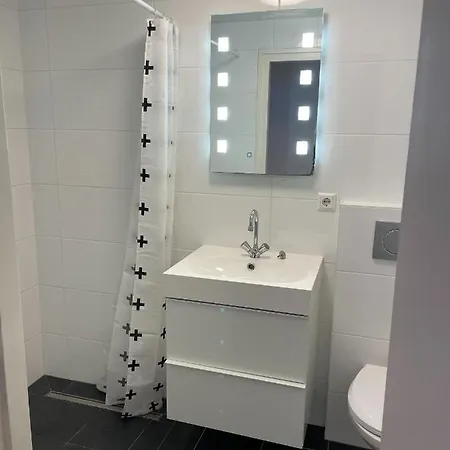 Zelfstandig 10 Minuten Tot Amsterdam Free Parking Ilpendam